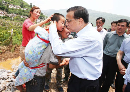 Le Premier ministre chinois se rend dans la région touchée par le séisme