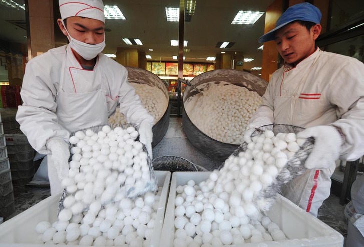 La Chine célèbre la Fête des Lanternes_8