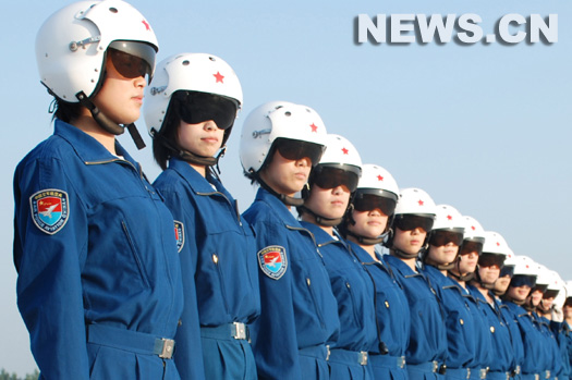 Lors du prochain défilé de la fête nationale du 1er octobre, 16 femmes pilotes de chasseurs à réaction survoleront la Place Tian'anmen, à Beijing.