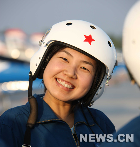 Lors du prochain défilé de la fête nationale du 1er octobre, 16 femmes pilotes de chasseurs à réaction survoleront la Place Tian'anmen, à Beijing.