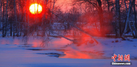 Xinjiang : sublime coucher de soleil en plein dégel