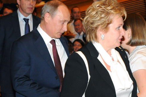 Russie: le président Poutine et son épouse annoncent leur divorce